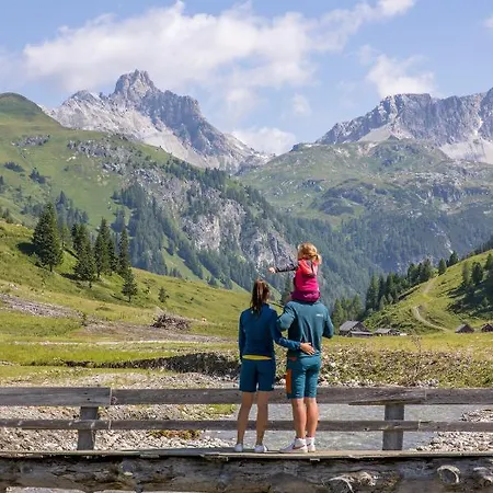 Larix * تامسويغ